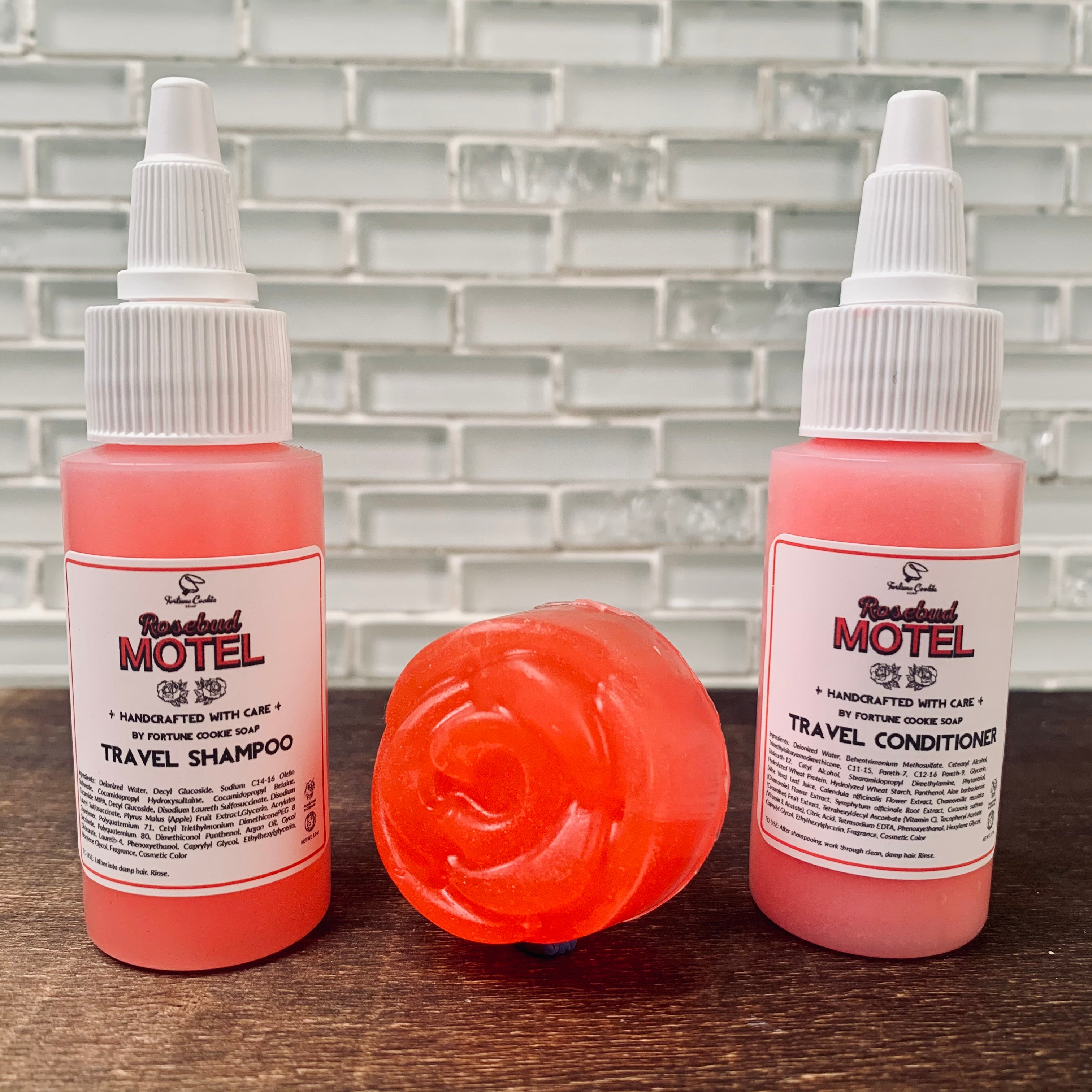 ROSEBUD MOTEL Travel Set